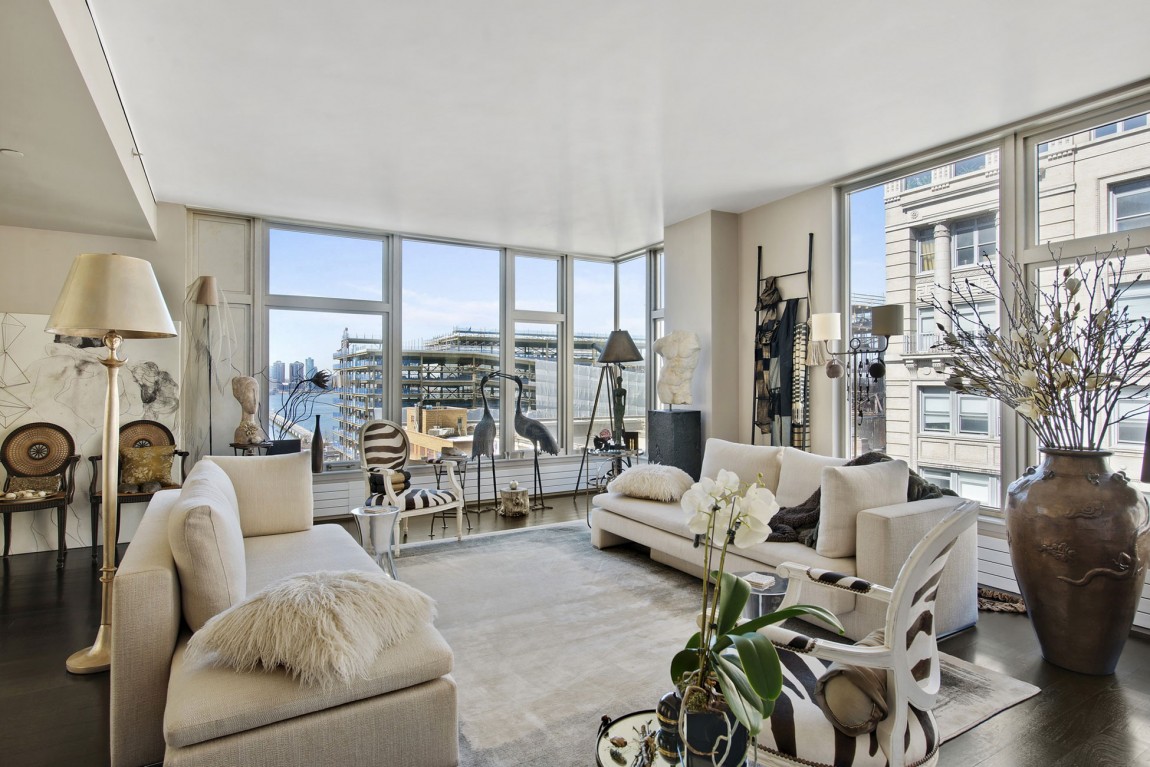 loveisspeed....... The apartment is located in Tribeca, a neighborhood