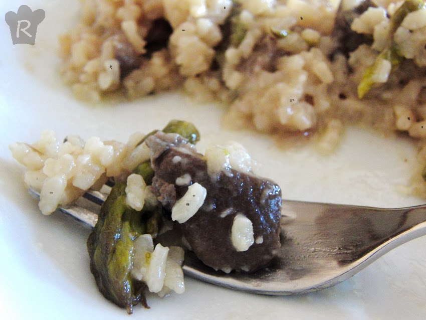 La cocina de Rebeca Risotto de setas, espárragos trigueros y trufa negra