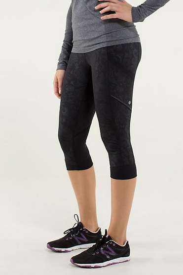 My Superficial Endeavors: Lululemon Run For Fun Crop in Paisley