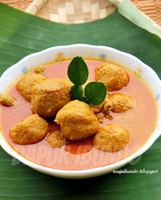 Dapur Ibundo Kari Bebola Ikan