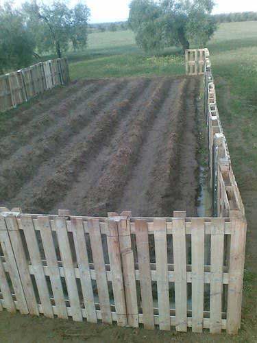 Idées de palissades, panneaux en palettes (photos du net) ~ idées ... Idées clôture Ranch