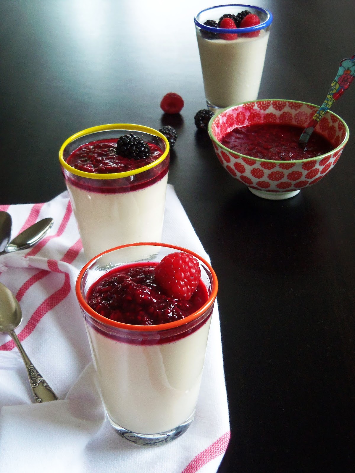 Simply Romanesco Panna Cotta with Fresh Berry Sauce
