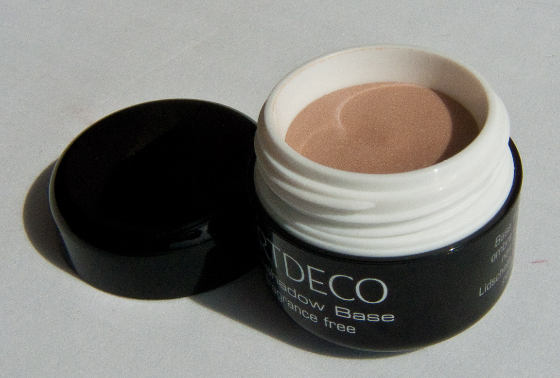 WARPAINT and Unicorns ARTDECO Eyeshadow Base & Pure Mineral Eyeshadow