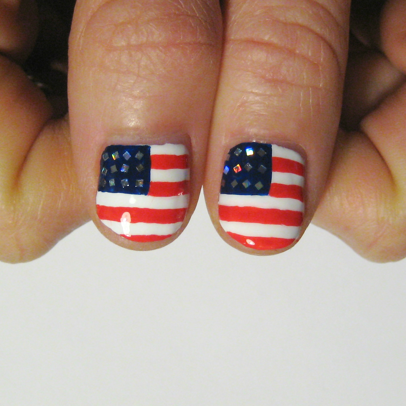 Dahlia Nails Chicago Marathon Nails!