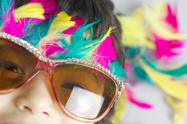 DIY Embellished Sunglasses – Craft Box Girls