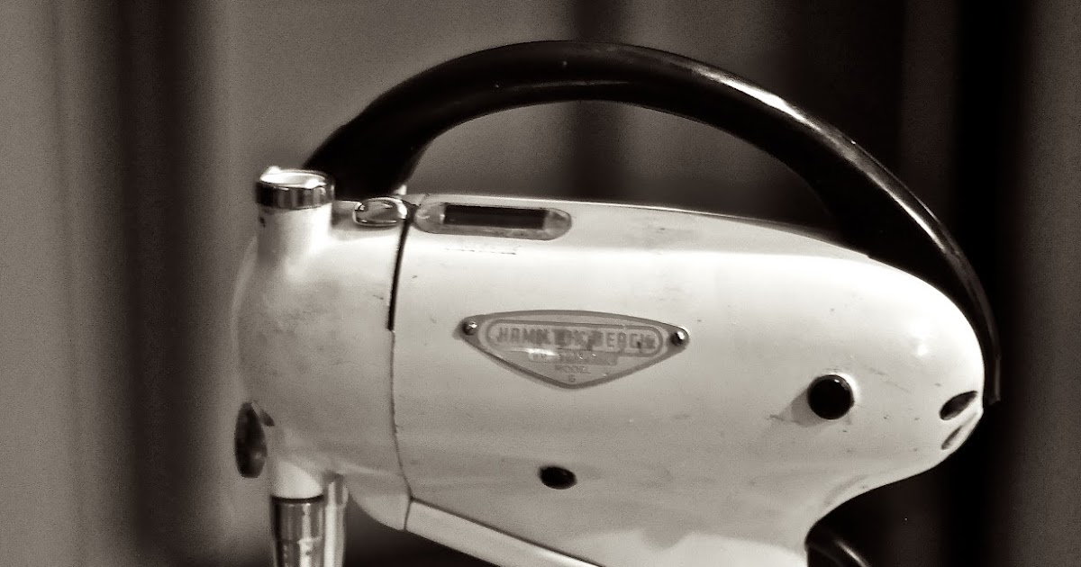 Carver Junk Company I got a new toy! Hamilton Beach Vintage 1940s