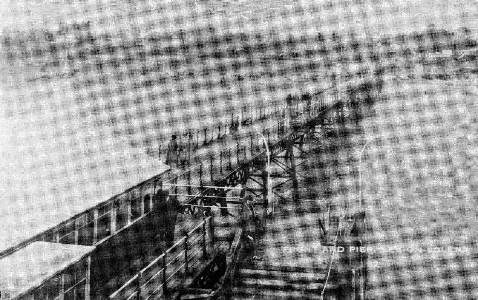 Lee on Solent Pier