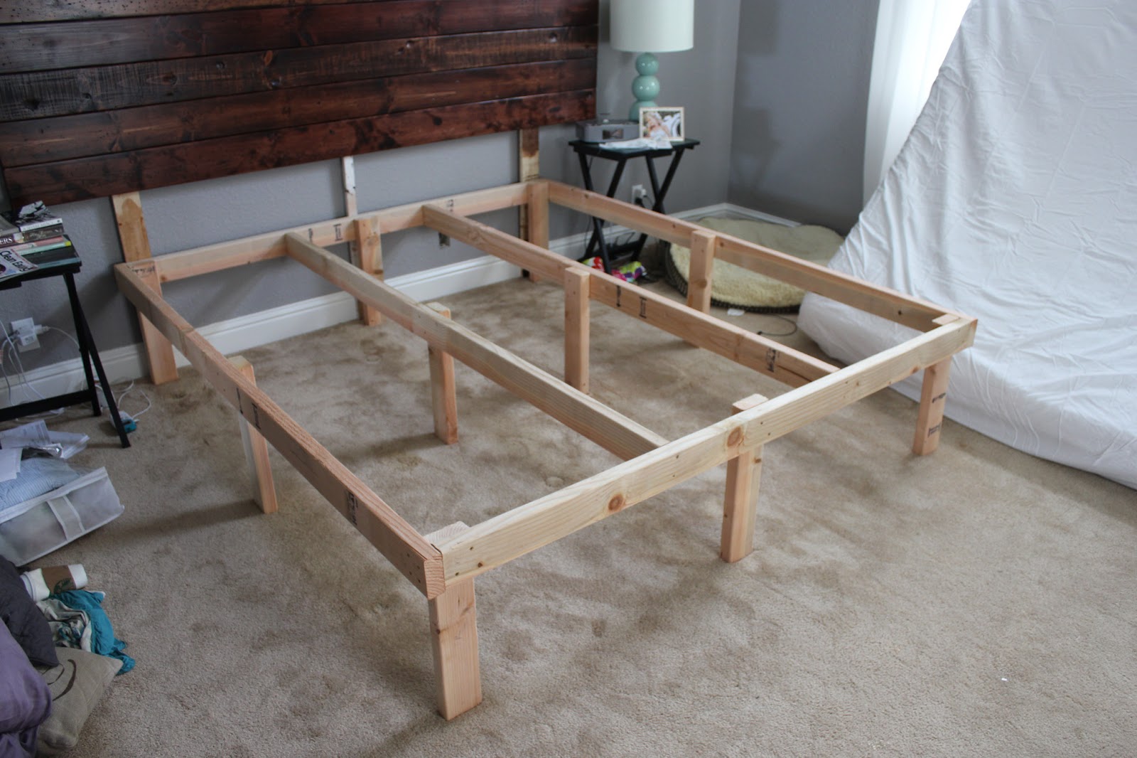 IMG_1797.JPG (1600×1066) Diy bed frame cheap, Cheap bed frame, Diy