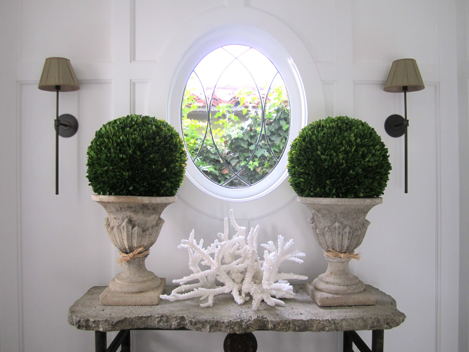 classic • casual • home Real vs Artificial House Plants