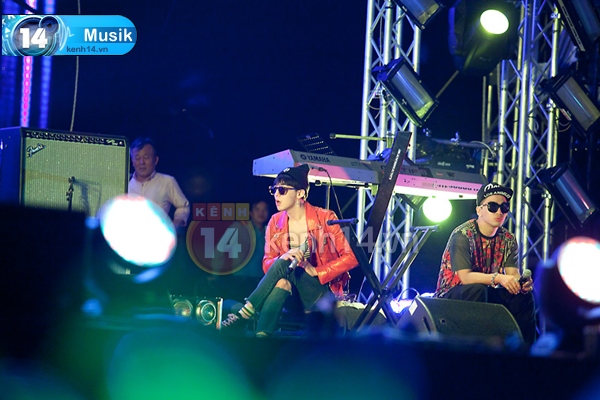 Big Bang's Rehearsal for Soundfest 2012