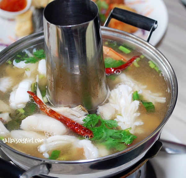 Spicy Clear Tomyam Soup with Seafood and Thai Herbs (RM 12.90) Spicy Clear Tomyam Soup with Seafood and Thai Herbs (RM 12.90)