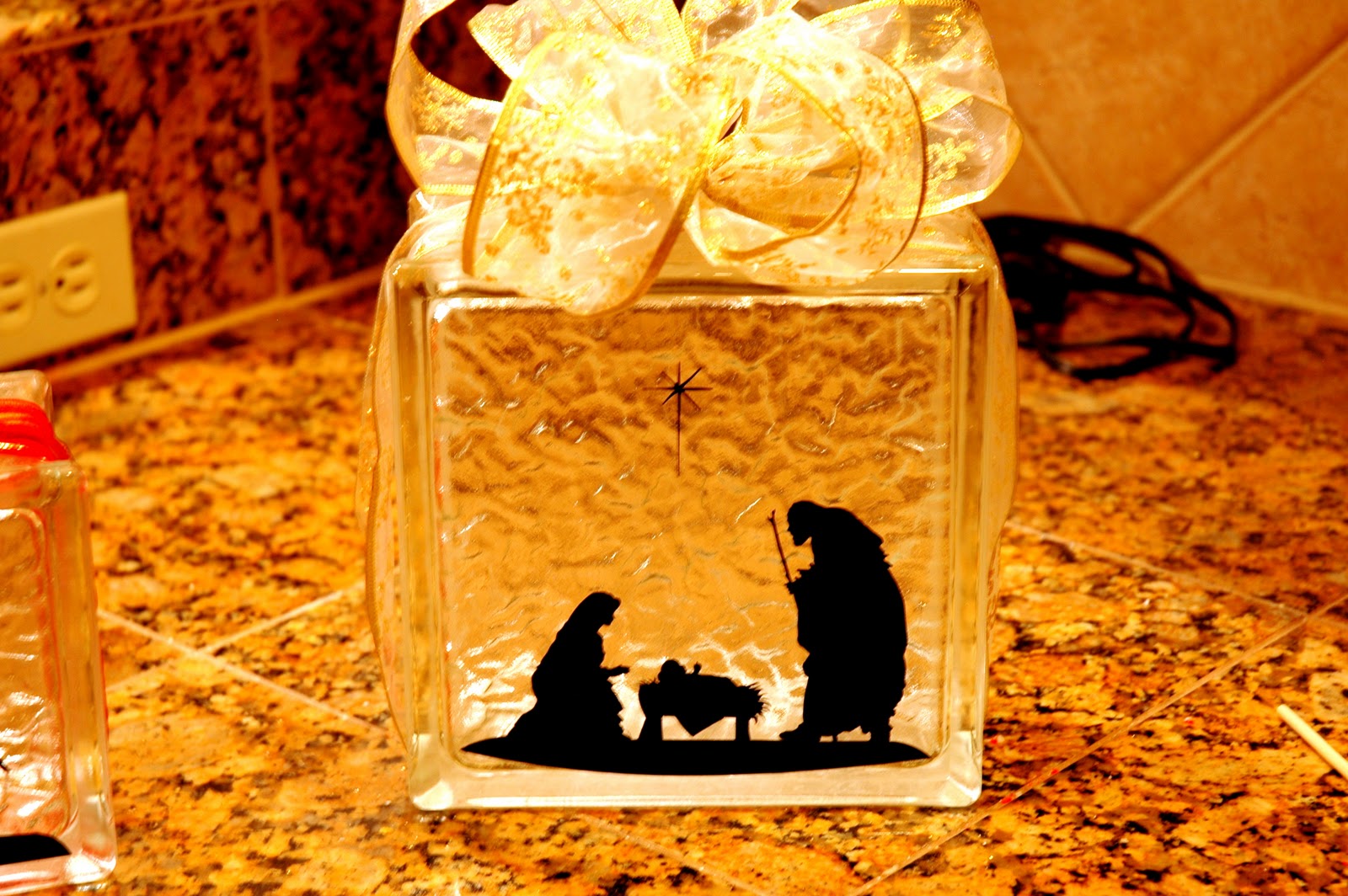 The Turquoise Piano The 11th Day of Christmas Glass Block Nativity