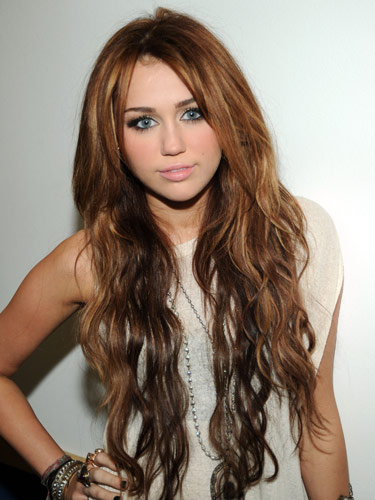 Fashion Clothes Designing And Tattoos Miley Cyrus Hair