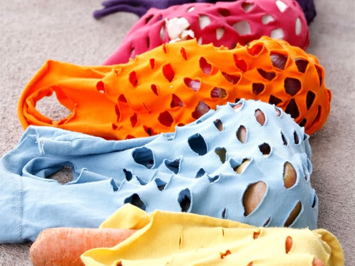 SNIPPITS AND SNAPPITS RECYCLE AN OLD TSHIRT INTO A GROCERY BAG