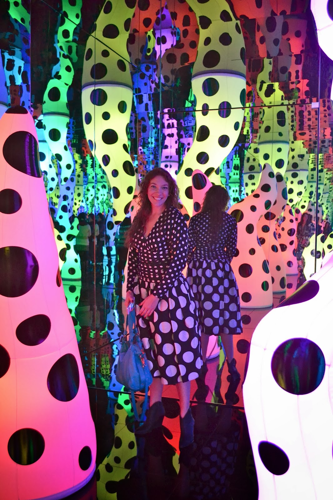 Artfully Awear YAYOI KUSAMA Love Is Calling