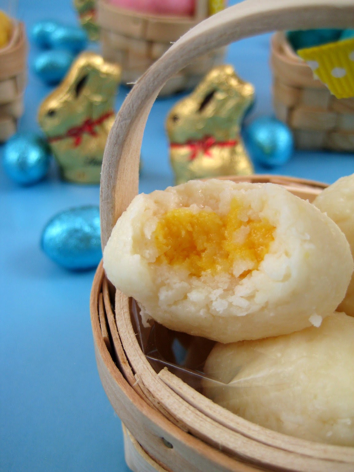 Bubble and Sweet Coconut Easter Eggs fun for the kids