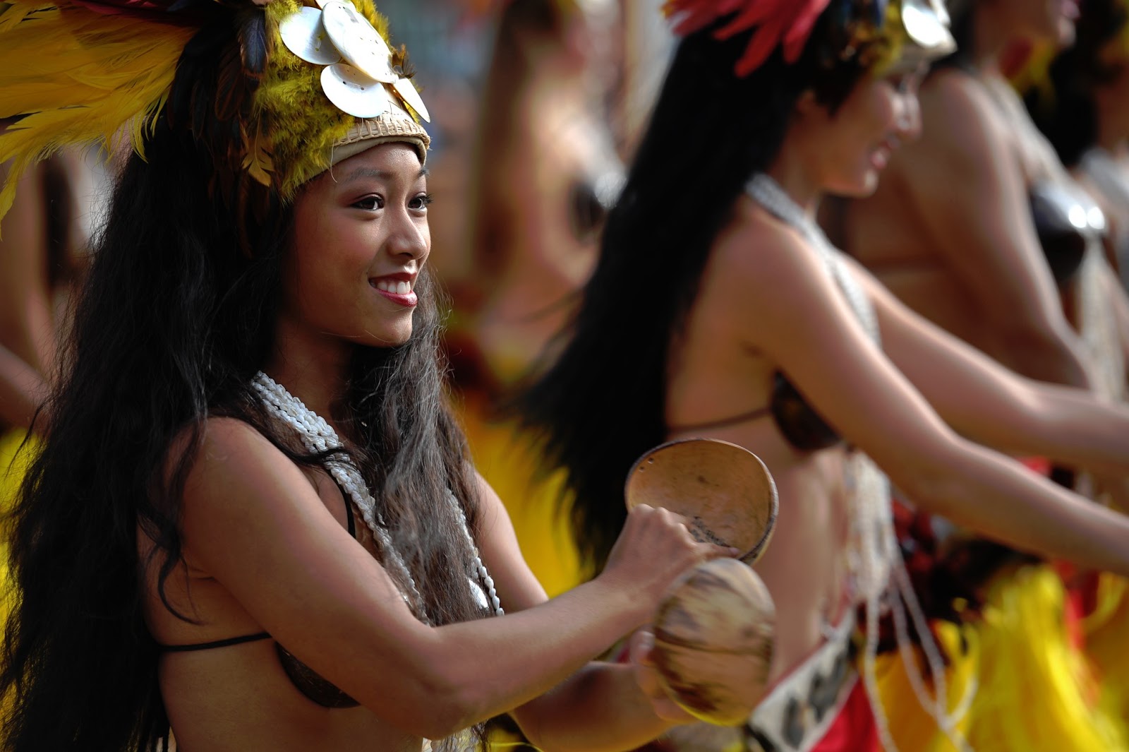 Hot Naked Polynesian Women