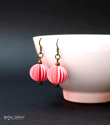 spherical-paper-earrings