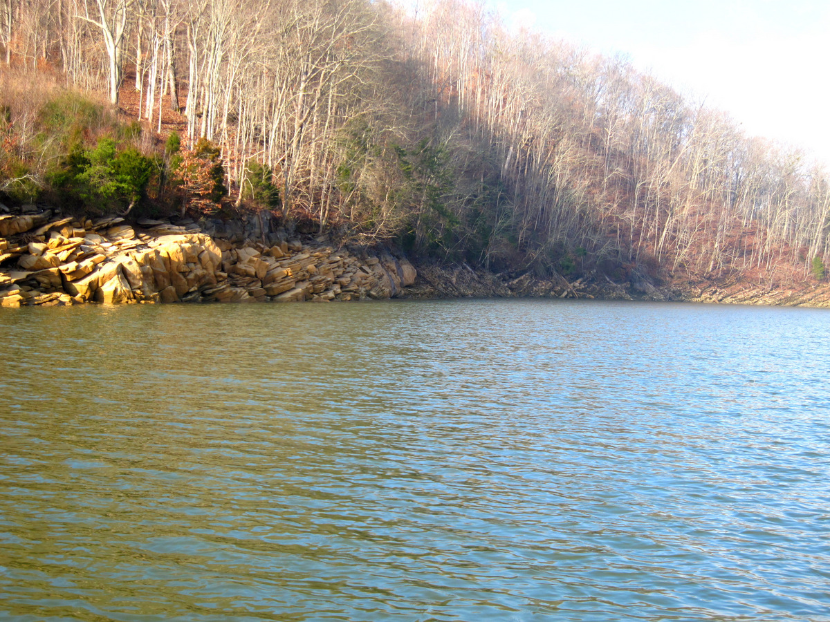 Gary's Outdoor Wanderings2 CHEROKEE LAKE BEAUTIFUL? I guess so