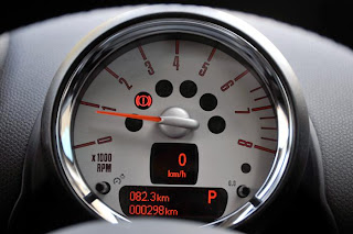 mini countryman speedometer