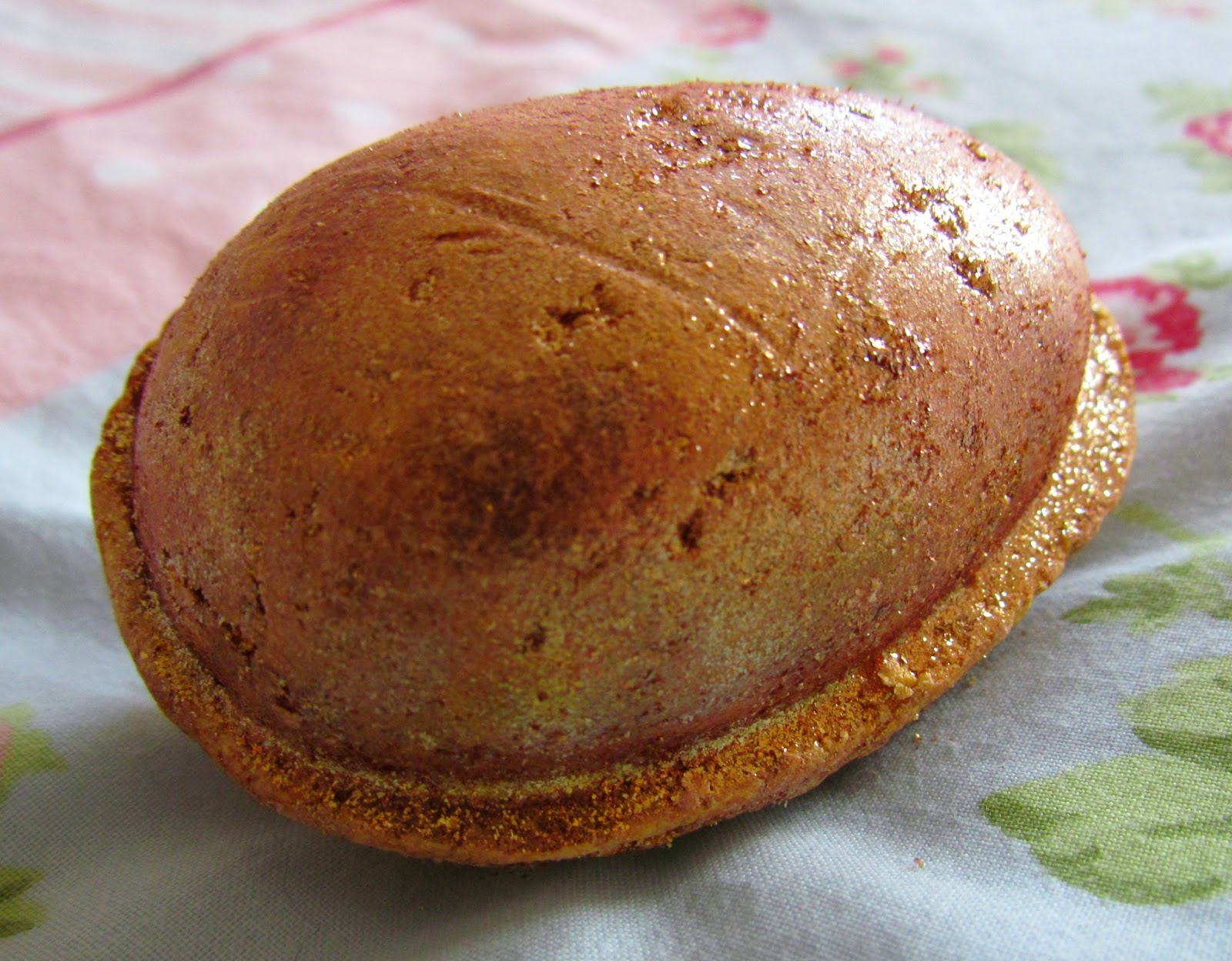 LUSH Golden Egg Bath Bomb/Melt ♥ Dolly Dowsie