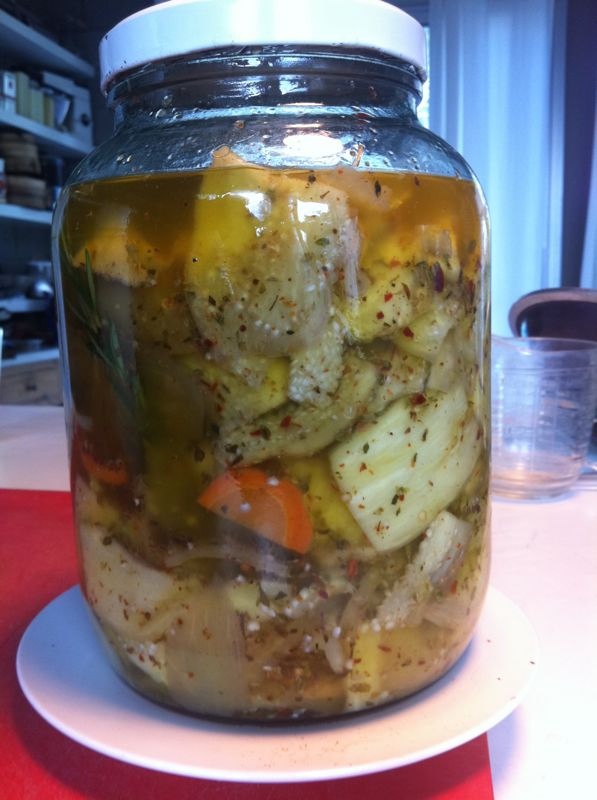 Sé delicioso! Berenjenas en escabeche / Eggplant pickle