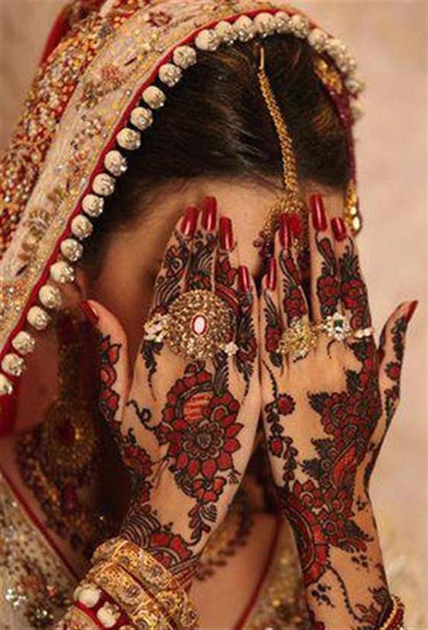 Hd Bride Wallpaper : Beautiful Bride Mehendi Design