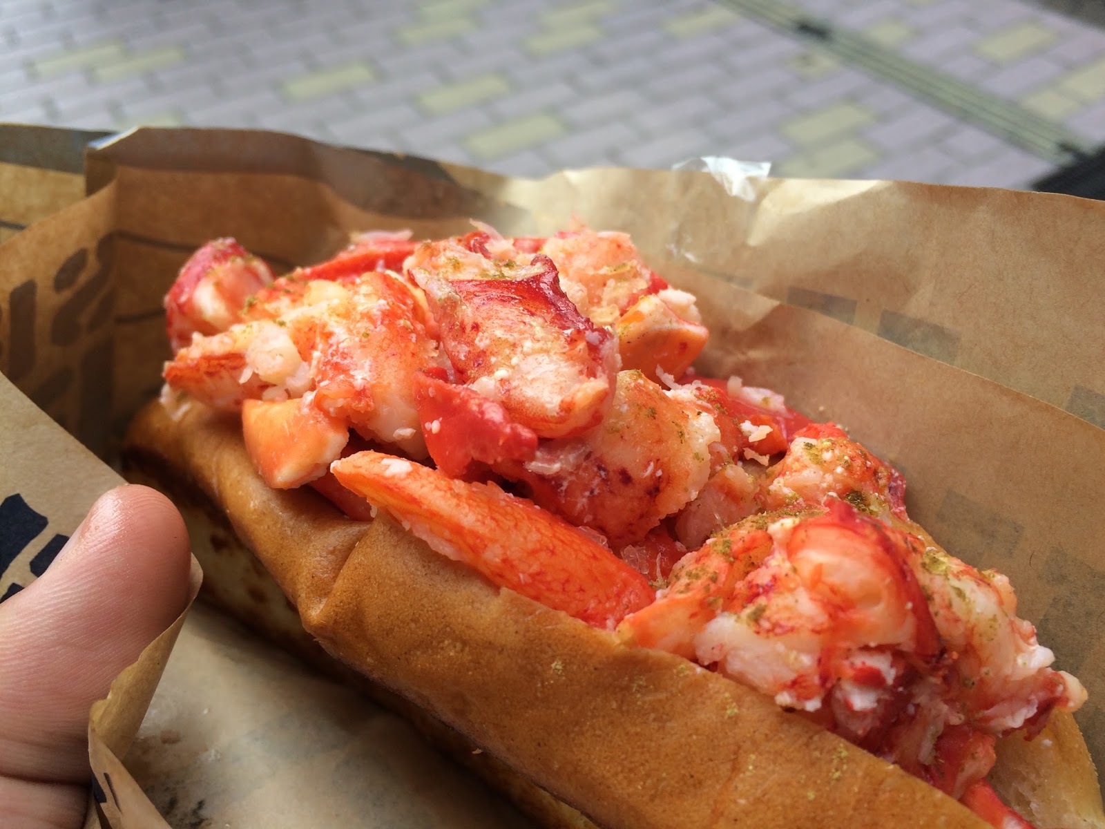 Luke's Lobster, Tokyo Foodies Like Zach