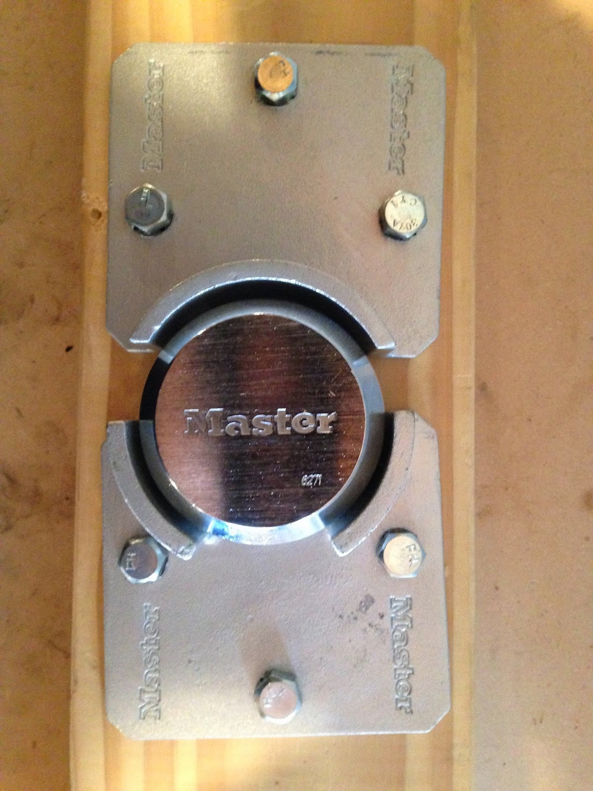 454 Fire Tactics The Hockey Puck Lock An overview