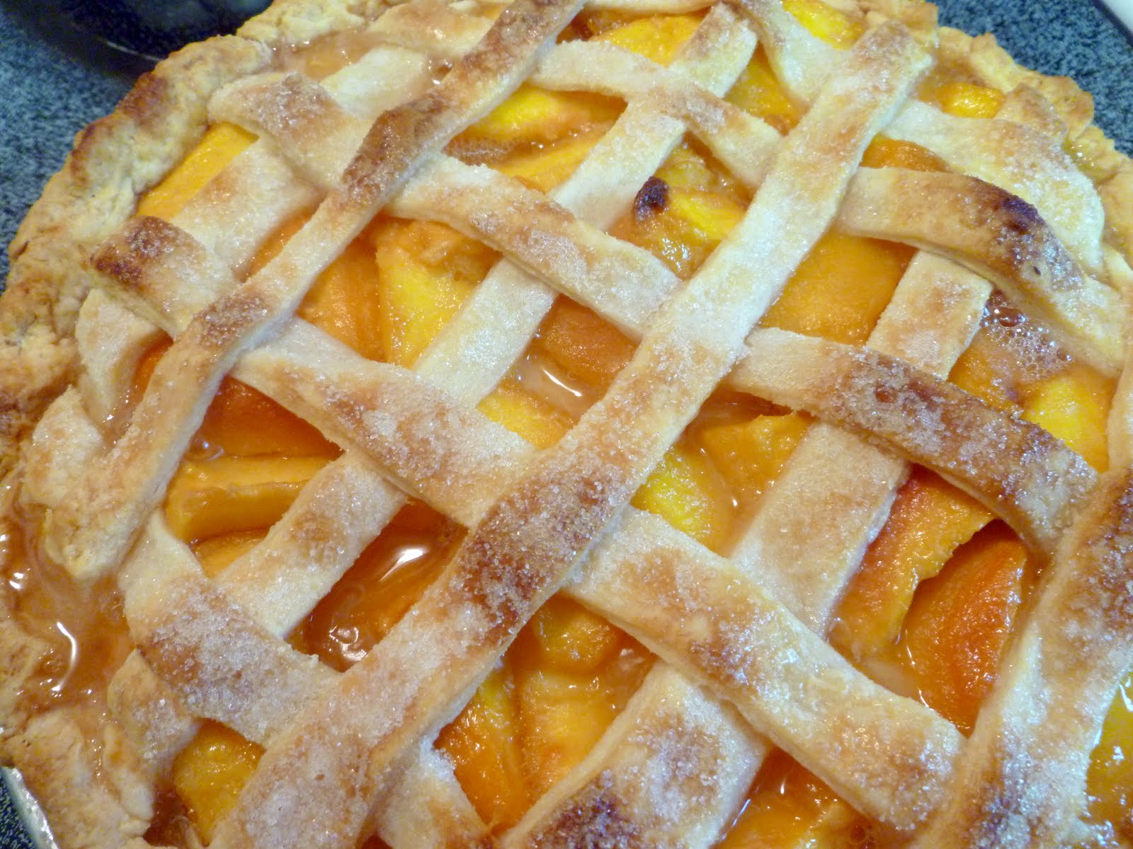 Lindaraxa LatticeTop Peach Pie