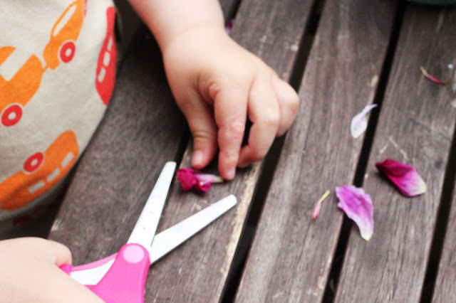 En regnig tisdag. 2 kinfolk11 En regnig tisdag.