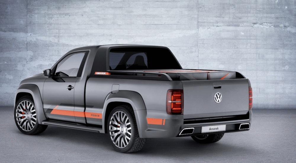 002-VW-Amarok-Woerthersee-2014-5000-Watt-Concept-Studie-W%C3%B6rthersee-Reifnitz-K%C3%A4rnten-Austria-autofilou.gif