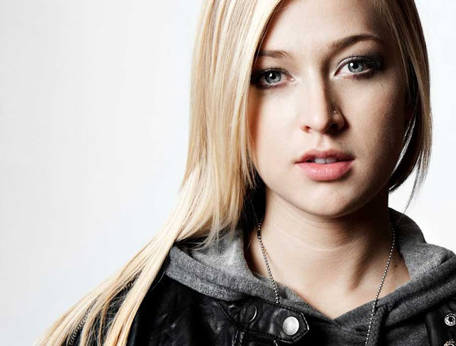 Julia Sheer Pictures