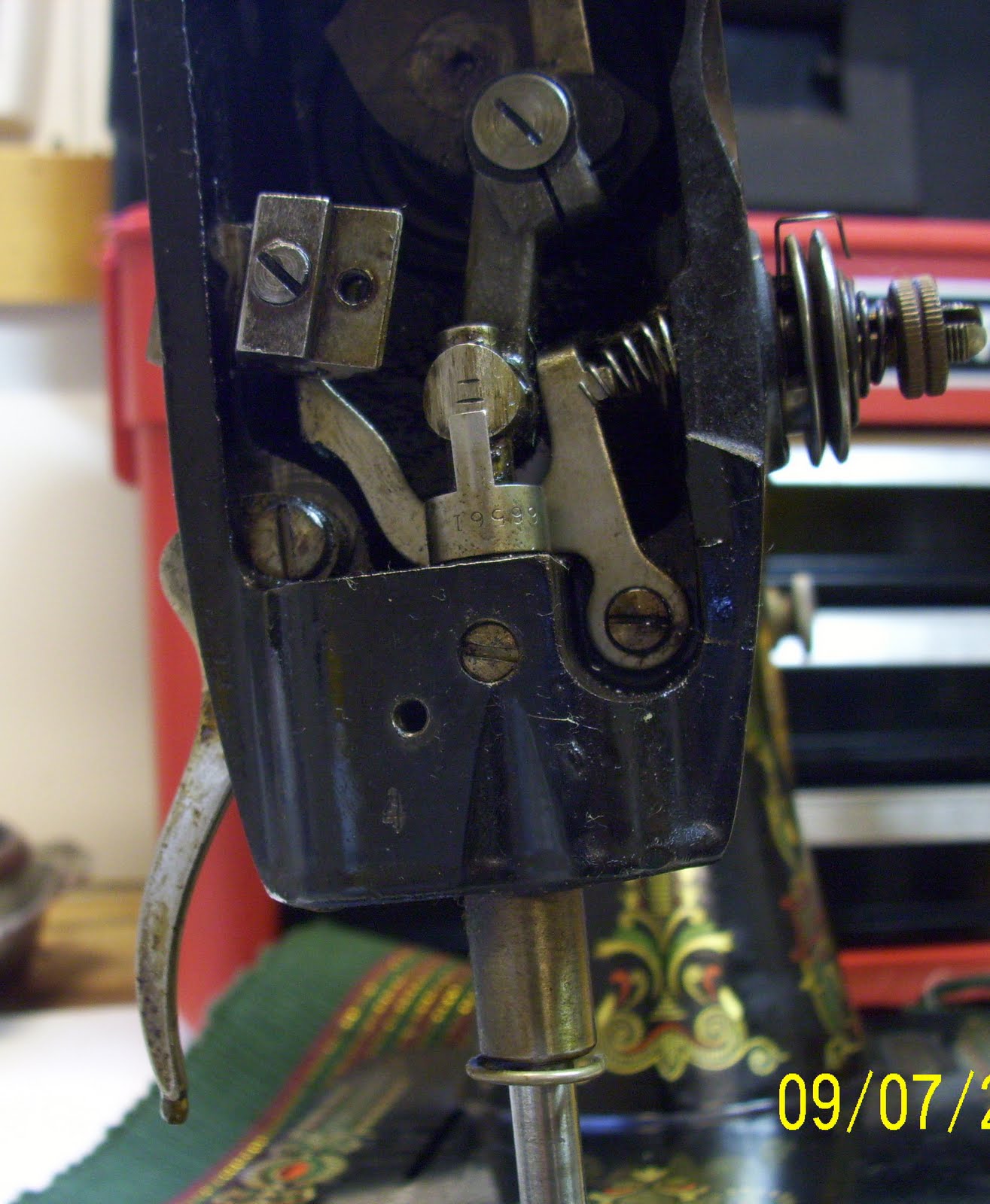 My Sewing Machine Obsession How to service and clean a Singer 66