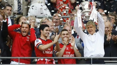 ARSENAL Lifts FA CUP To End Nine Year Trophy Drought