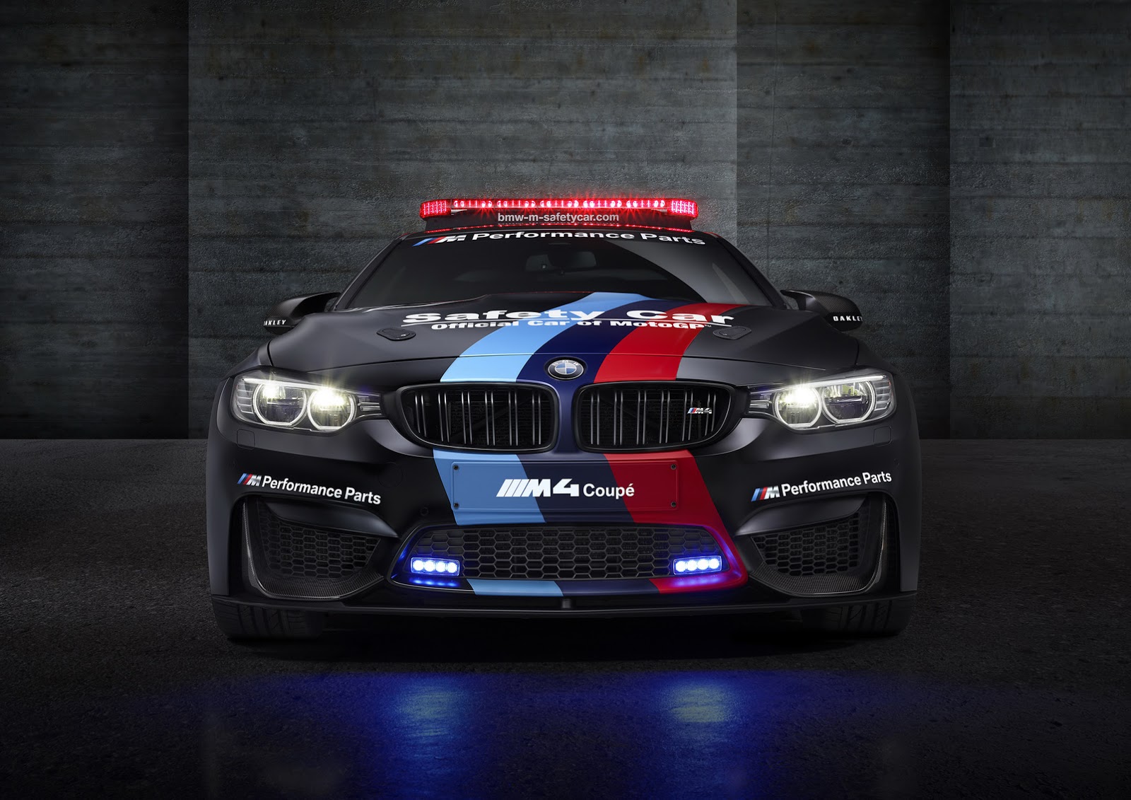 BMW-M4-GP-6.jpg