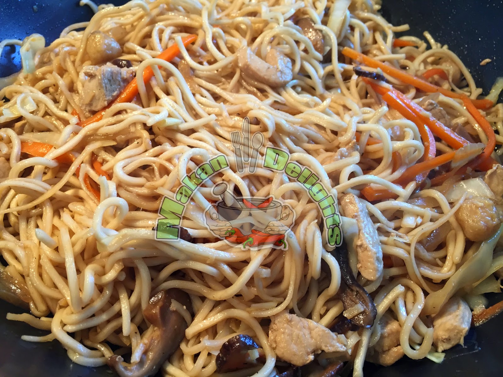 Makan Delights Simple Fried Egg Noodles