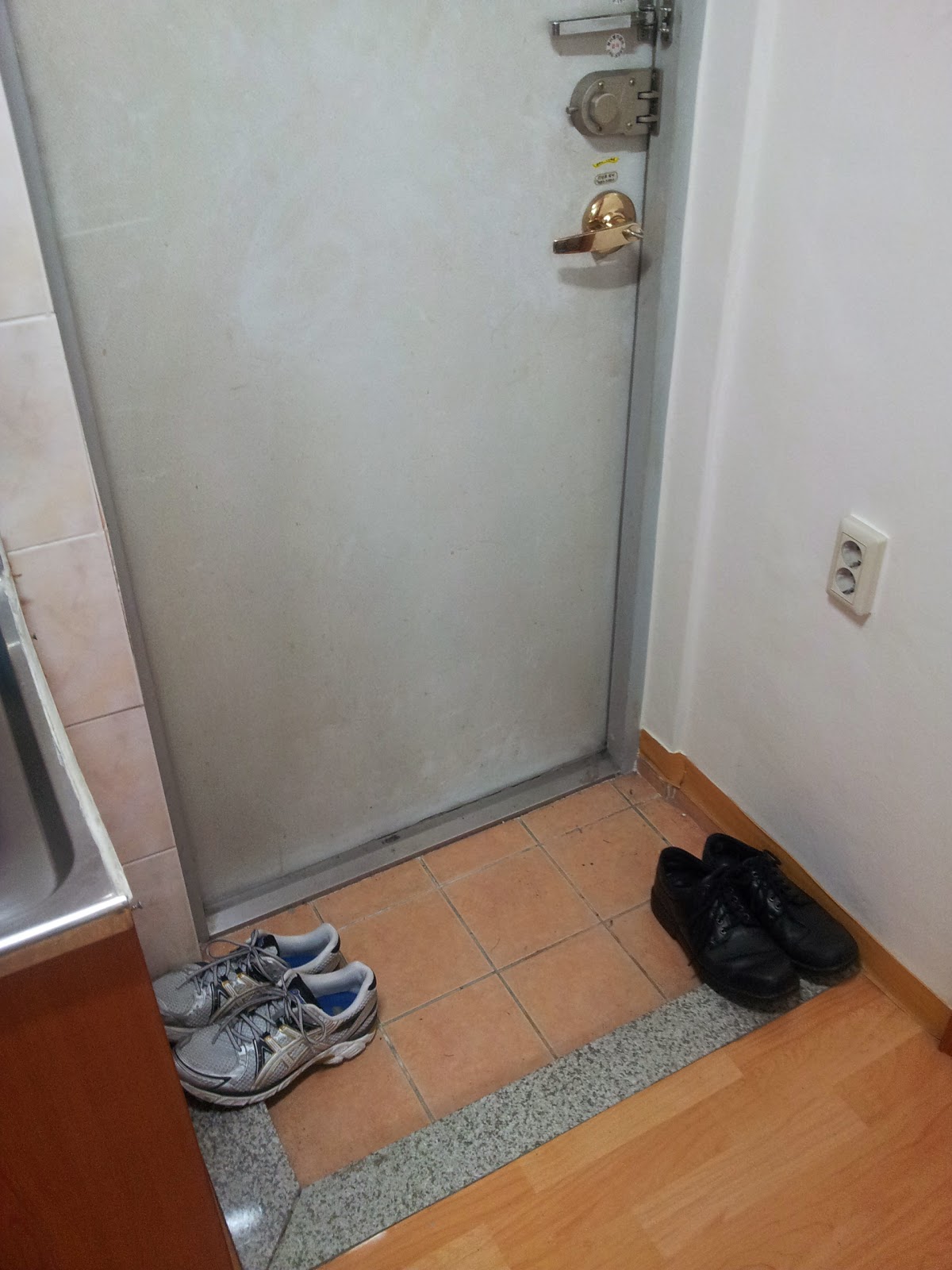 G Day Korea When Should You Take Your Shoes Off In Korea