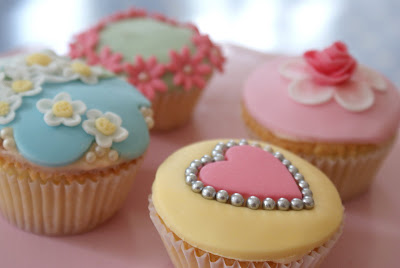 The Dining Room Drawers: Some more of my cupcakes