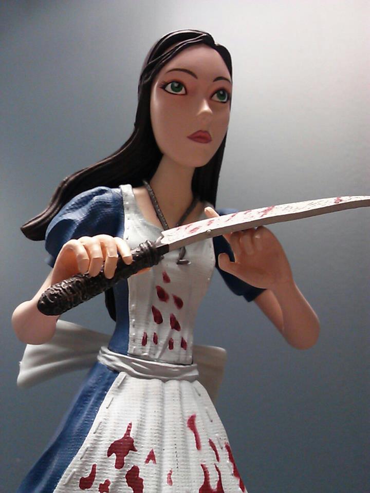 Diamond/DST: Alice: Madness Returns Select Figures