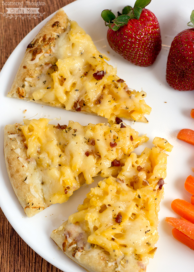 Easy Dinner Idea 10 Minute Mac and Cheese Pizza Scattered Thoughts