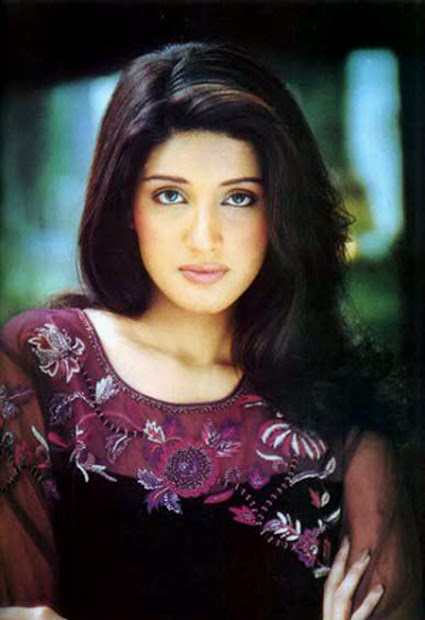 fashion world latest pakistani