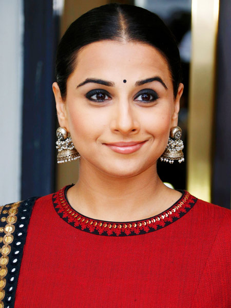 vidya balan Bollywood Diva's Smoky Eye Makeup Looks