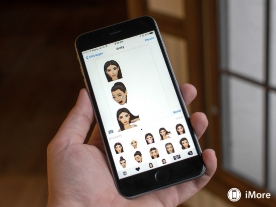 Ứng Dụng Của "Cô Kim Siêu Vòng Ba" Làm Sập App Store Của Apple