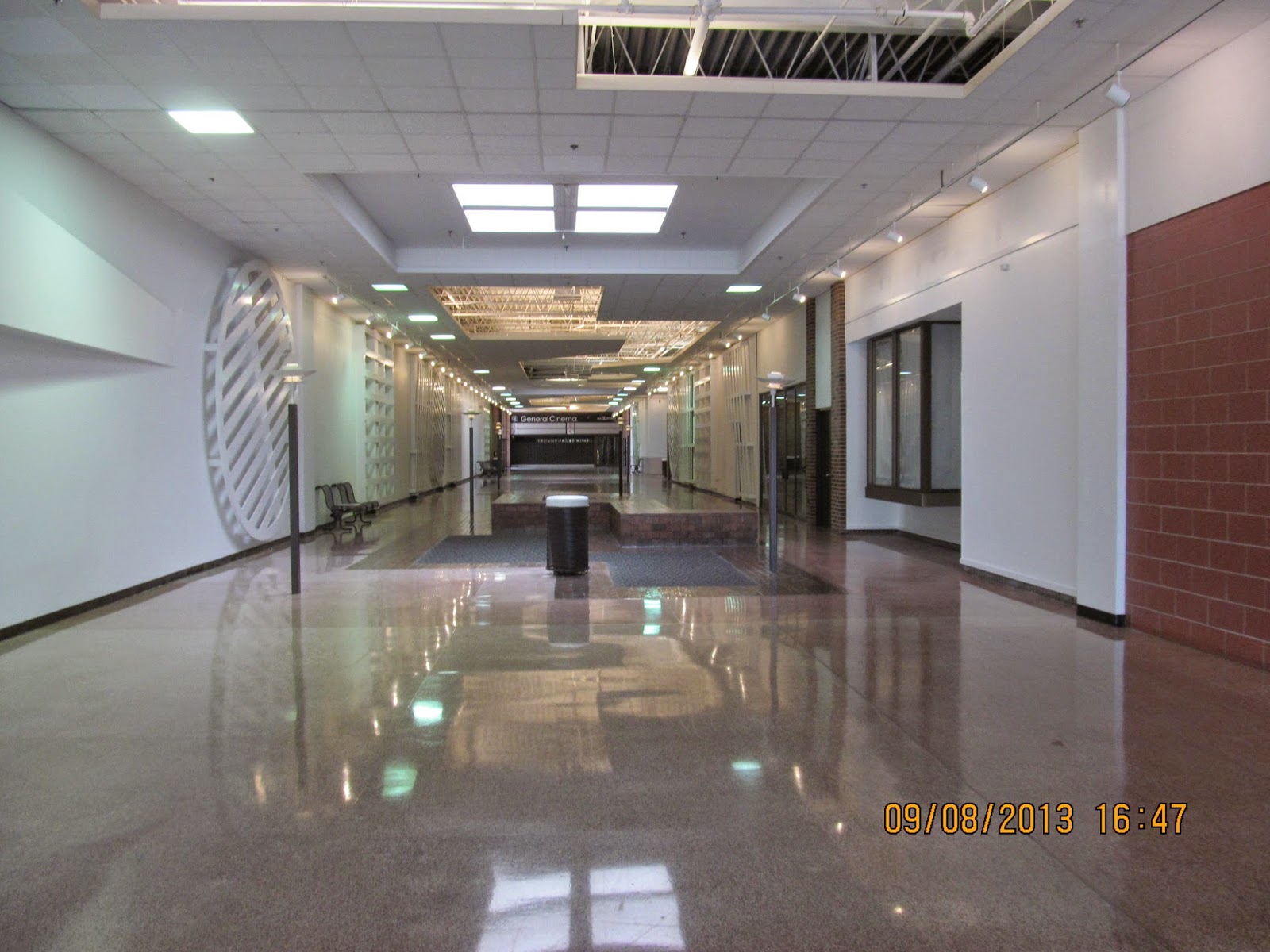 Trip to the Mall Deerbrook Mall (Deerfield, IL)