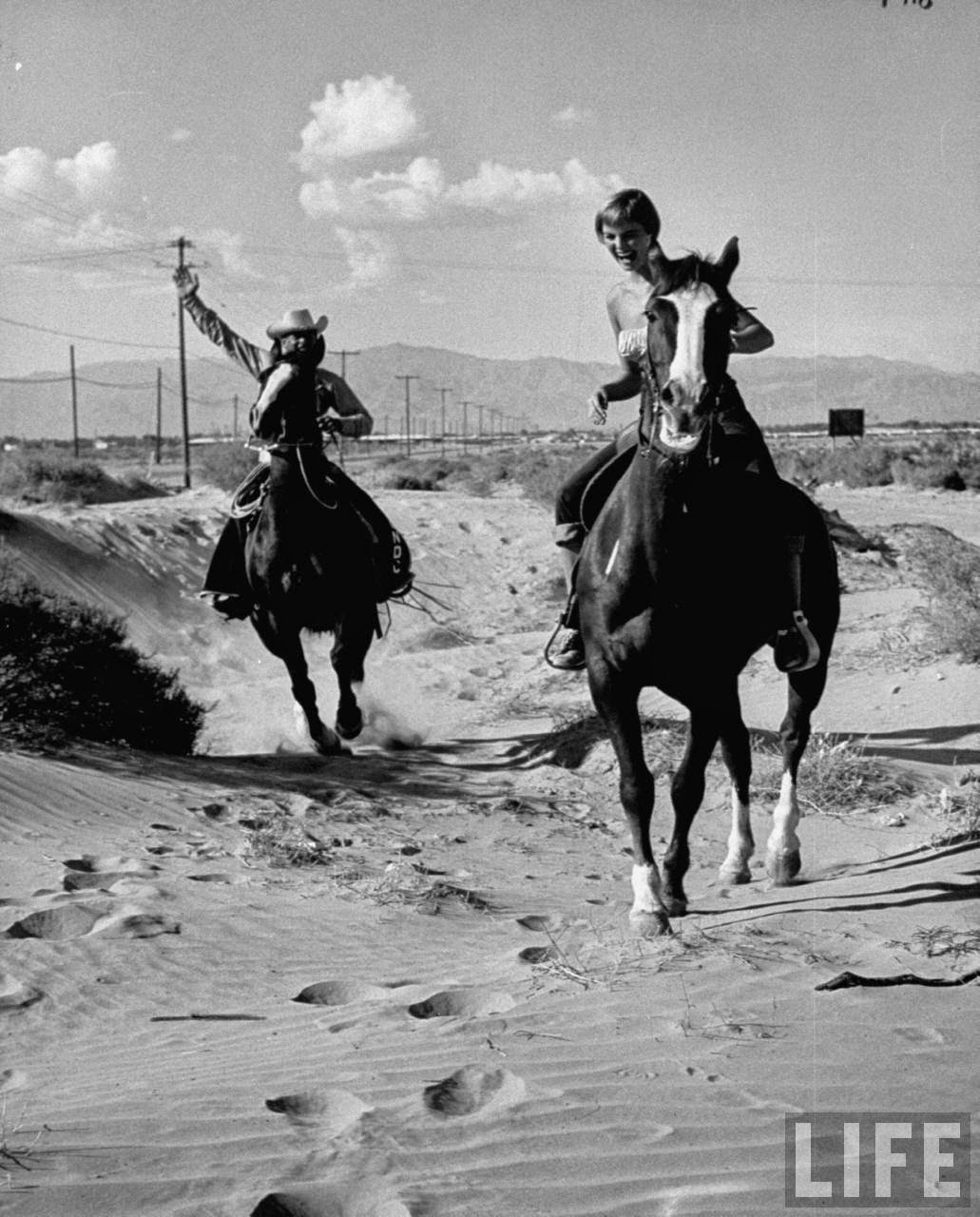 A Day in the Life with Las Vegas Chorus Girl Kim Smith in 1954 vintage everyday