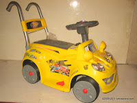 2 Mobil Mainan Aki Wimcycle Hotwheels Built for Speed Small dengan Kendali Jauh