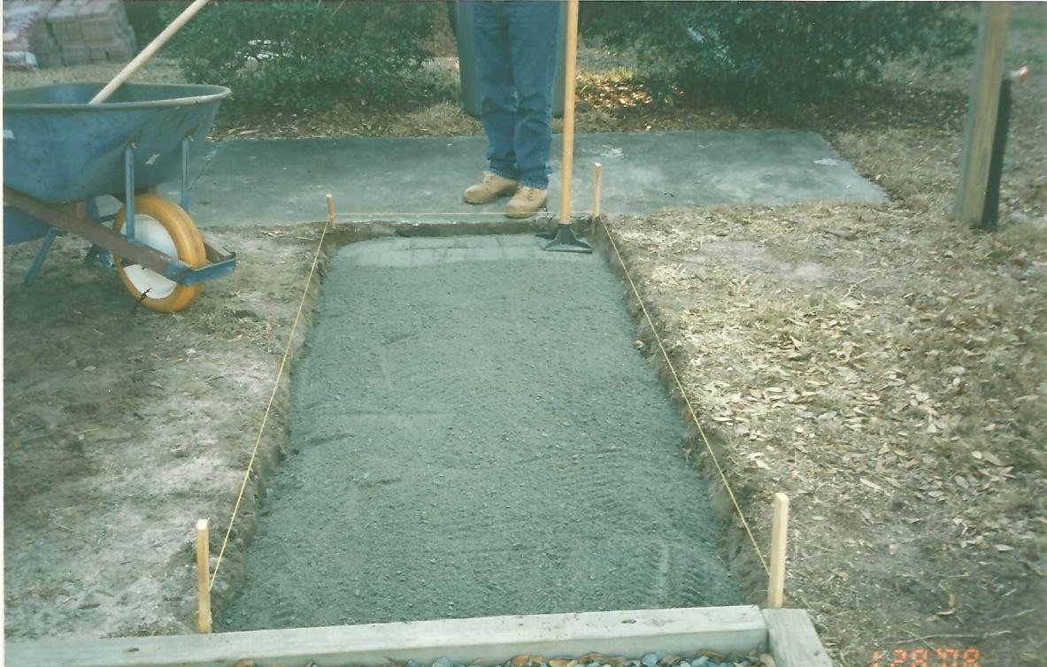 Gardening From the Ground Up LAYING DOWN THE (PAVER) LAW