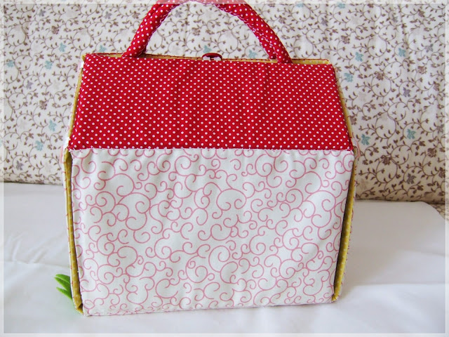 Textilní domeček pro panenky