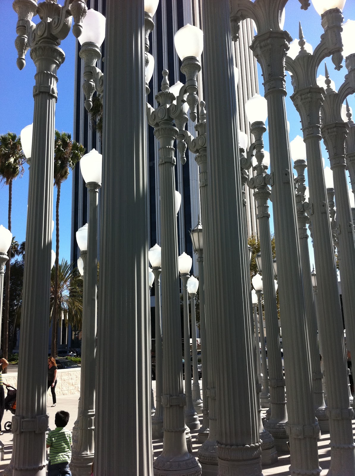 LuLuBoo's LACMA Street Lamp Installation